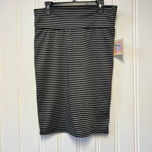 LuLaRoe Cassie Pencil Skirt L Black Gray Striped Made in USA Stretch